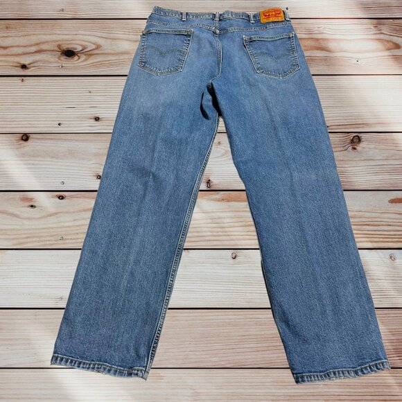 Levi’s 550 Jeans Size 40 x 32 - Picture 4 of 8